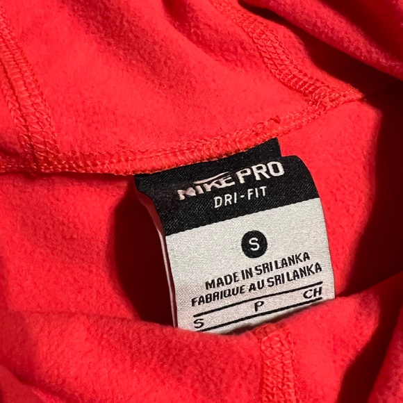 Nike Pro Dri Fit Running Hoodie - Picture 8 of 8